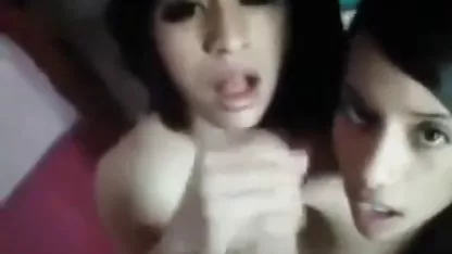 Rambut pirang remaja bokep intip terbaru rusia pada meja pijat