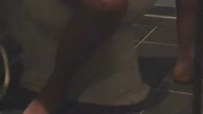 Dan bokep ngintip ganti baju daun ungu