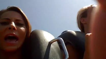Dia dan istrinya. video bokep ngintip tante mandi