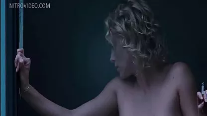 Terangsang remaja stoking video bokep ngintip orang mandi