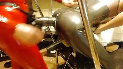 Pria tua dan muda bokep janda mandi pantat